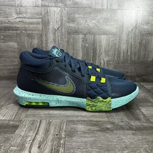 Nike Lebron Witness 8 Men's size 17 Armory Navy Basketball Shoes FB2239-402